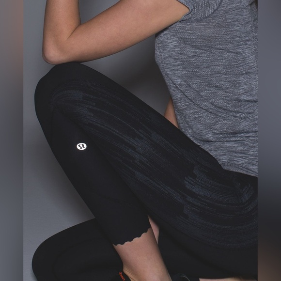 Lululemon Tight Stuff Tight Size 10 - Picture 1 of 15